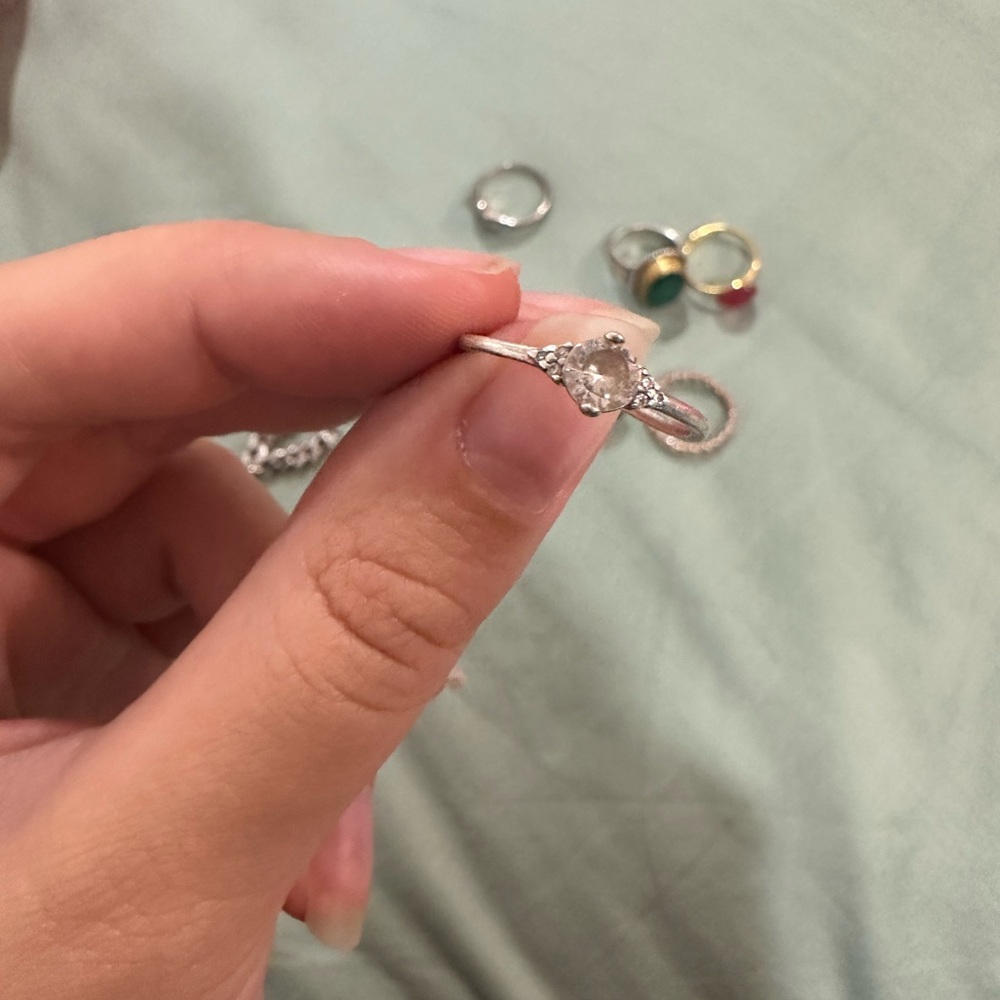 Various Rings - Picture 6 of 11
